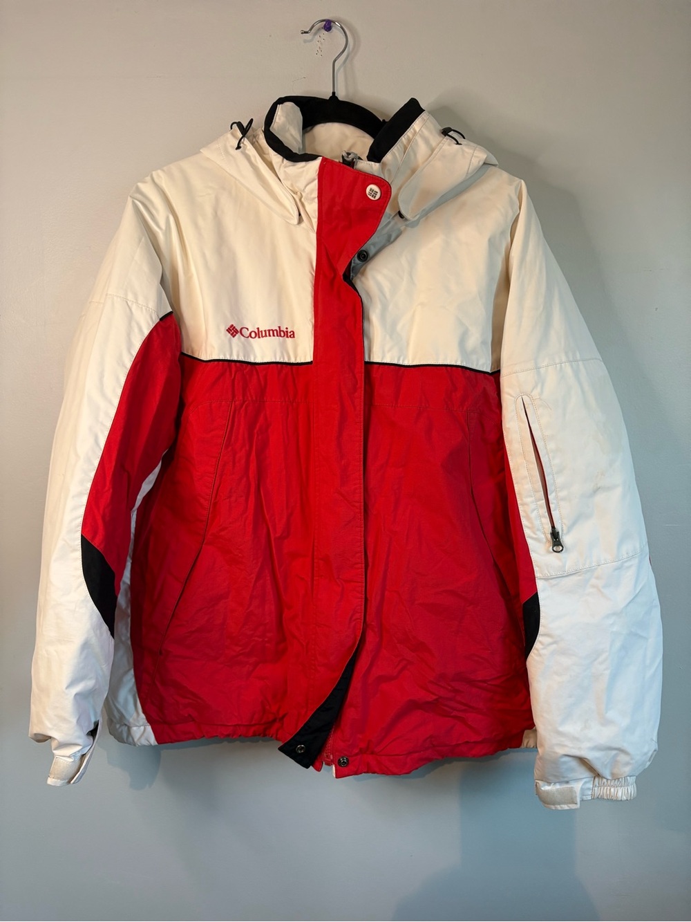 Columbia Red and White Ski Jacket with Hood